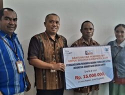 Gubernur NTT Salurkan CSR Melalui Bank NTT untuk Dua Gereja di Alor