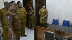 Sidak Mendadak, Sekda Kota Kupang Ingatkan ASN Utamakan Pelayanan Publik