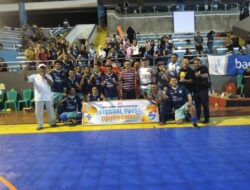 Dir Ops dan IT Berbagi Gelar Juara Internal Futsal Bank NTT Usai Bermain Imbang 1-1