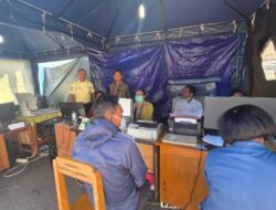 Di Bawah Tenda Darurat, Bank NTT Tetap Layani Pasien dan Keluarga Pasien RSUD Ruteng